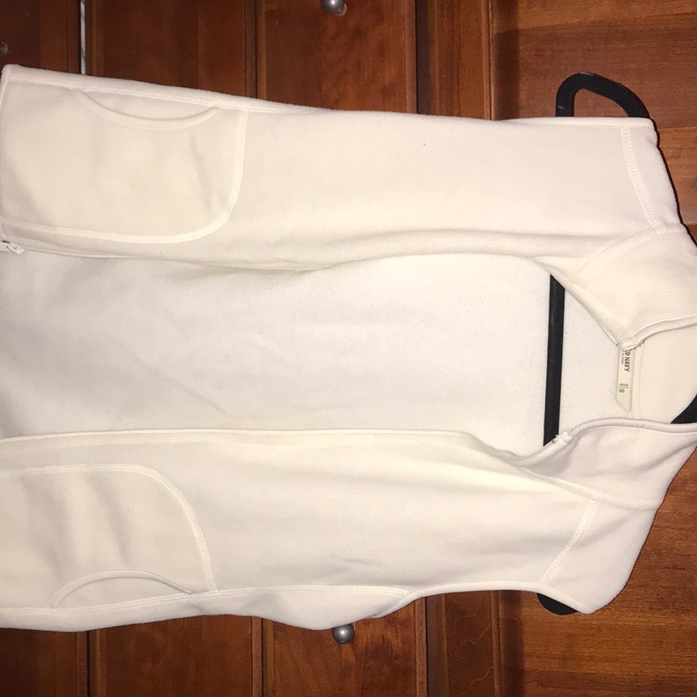 Old Navy white vest